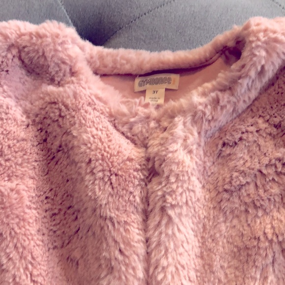 Light Pink Cropped Faux Fur Vest Sz 3T - Picture 2 of 3